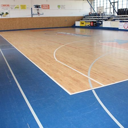 Sporthotel Bk Pod Lipou Roudnice nad Labem Exteriör bild