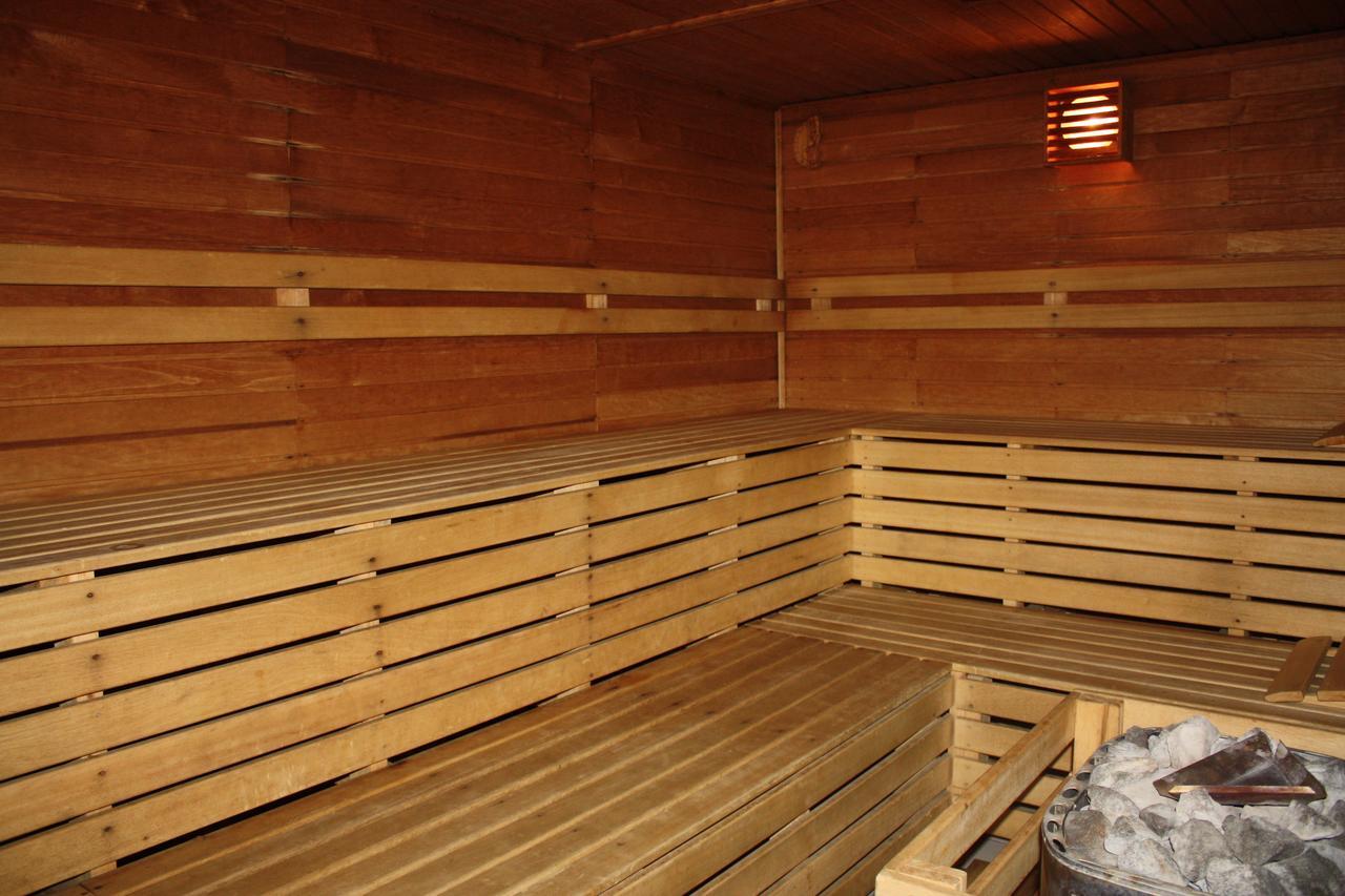 Sporthotel Bk Pod Lipou Roudnice nad Labem Exteriör bild