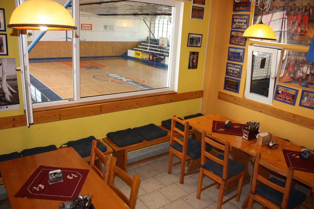 Sporthotel Bk Pod Lipou Roudnice nad Labem Exteriör bild