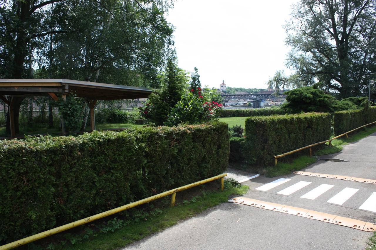 Sporthotel Bk Pod Lipou Roudnice nad Labem Exteriör bild